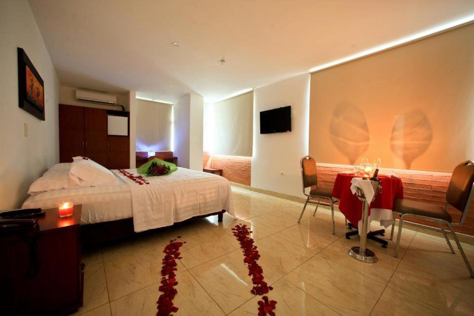 Hotel Hacaritama Colonial فيلافيسينسيو المظهر الخارجي الصورة