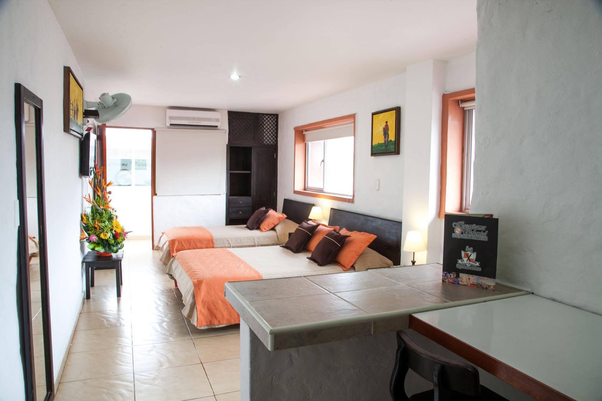 Hotel Hacaritama Colonial فيلافيسينسيو المظهر الخارجي الصورة