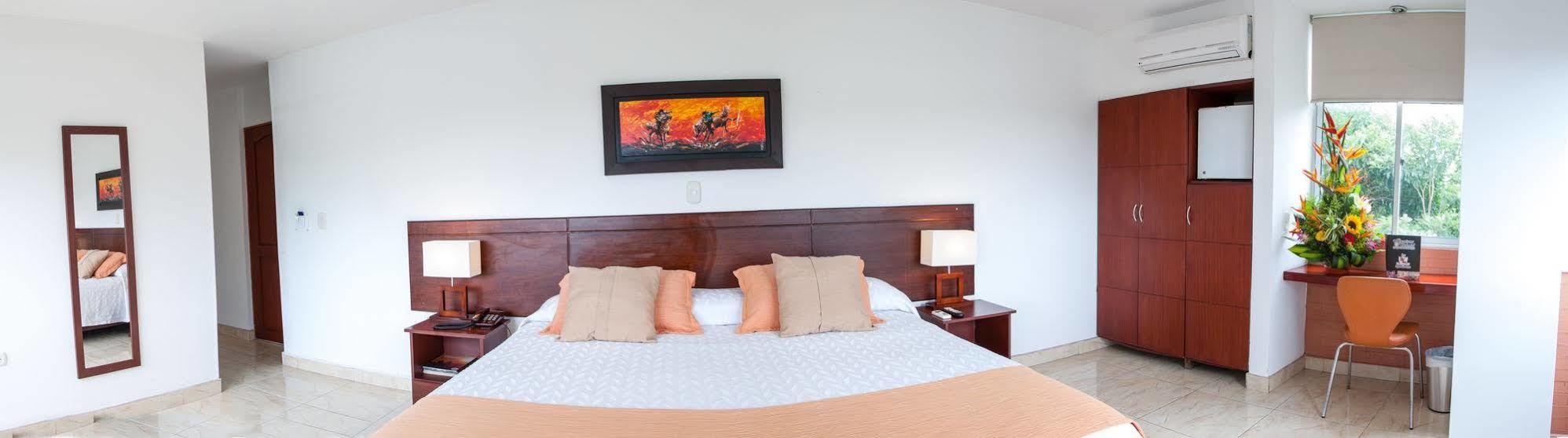 Hotel Hacaritama Colonial فيلافيسينسيو المظهر الخارجي الصورة